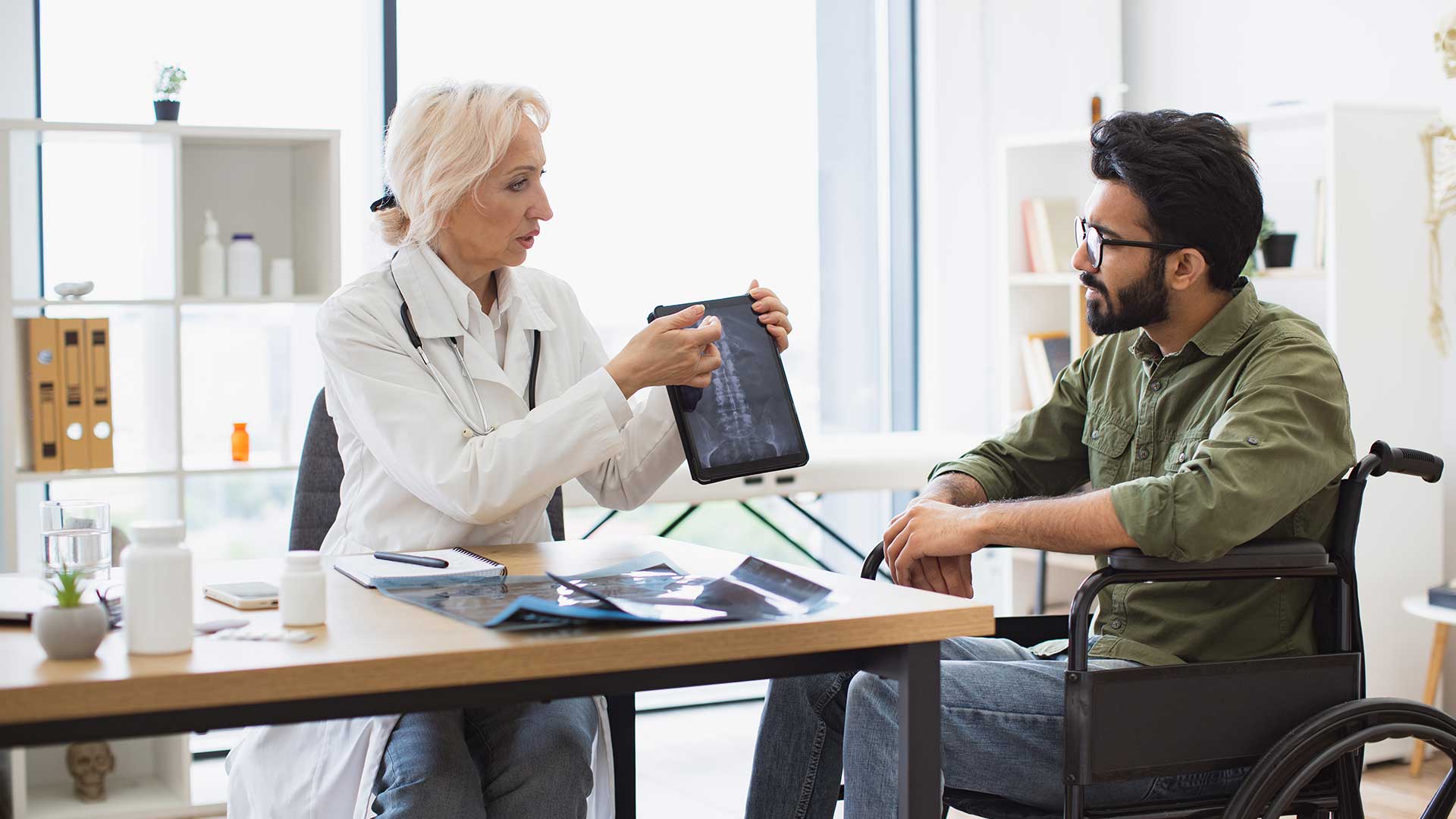 Serious Spinal Injury Lawyer